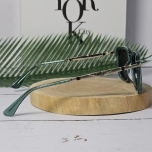 عینک آفتابی پلیس SPLF67_green_black